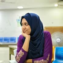 আয়শা আহমেদ নির্জনা